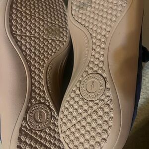 REVITALIGN Navy and Beige Clogs
